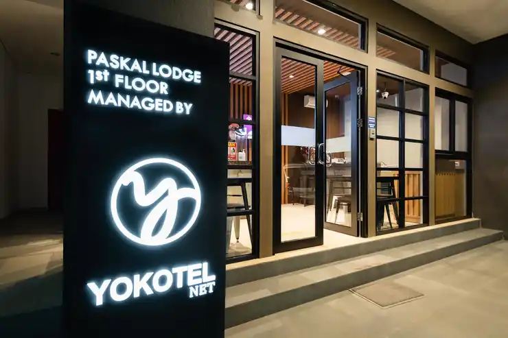 Hotel Yokotel adalah hotel murah di Bandung dekat stasiun