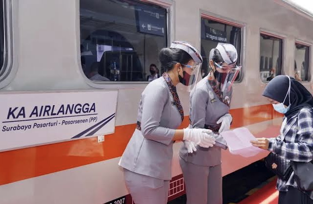 syarat naik kereta api 